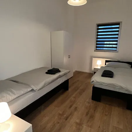 Firmenquartier24 Im Eg In 아파트